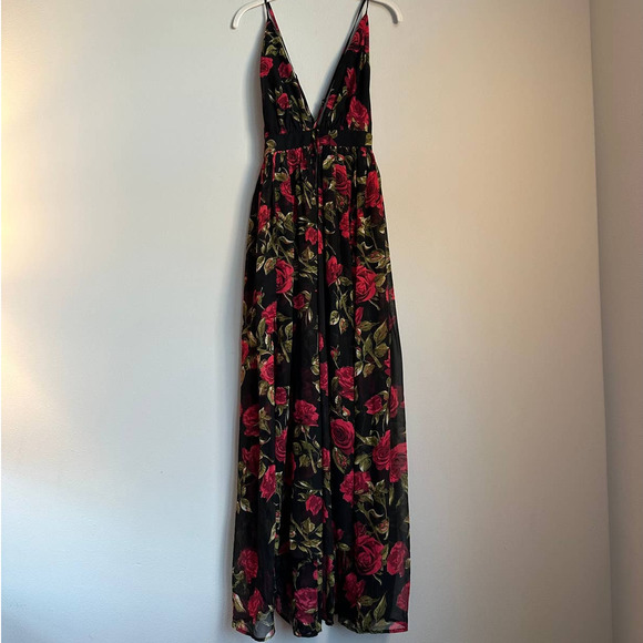 Miss Avenue Dresses & Skirts - NWT Miss Avenue Floral Rose Print Sleeveless Maxi Dress Size Medium